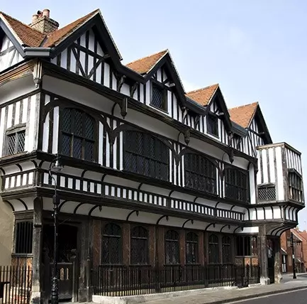 buildings from the Tudor period
